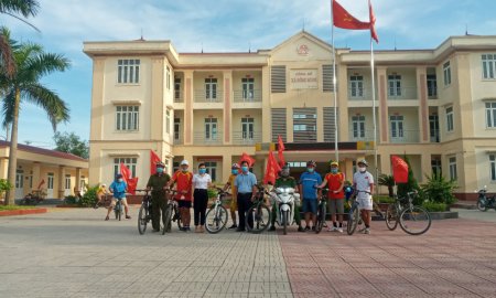 Đông Minh tổ chức tuyên truyền lưu động phòng chống dịch co vi - 19